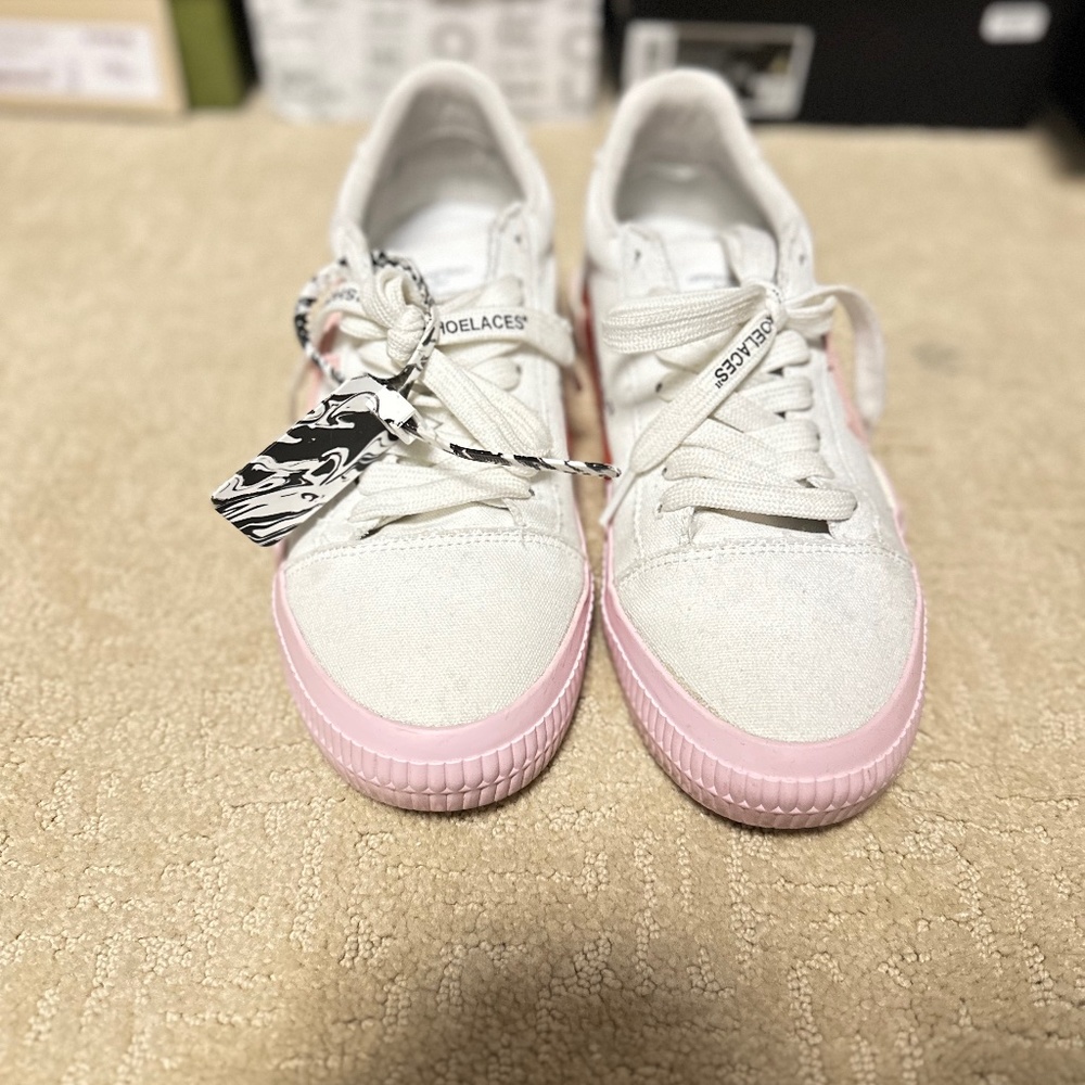 Authentic Pink Off White Low Vulcanized Sneakers Sz 39 - No bulk discount